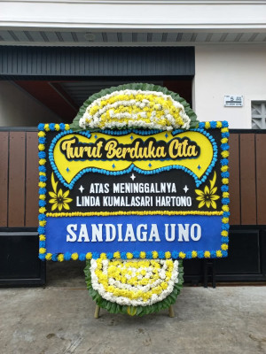Papan Bunga Duka di Ngawu